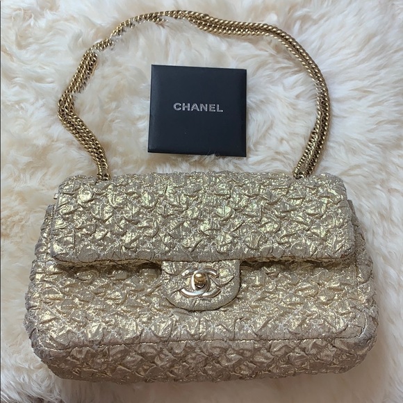 Authentic Chanel gold double flap bag - Picture 4 of 16